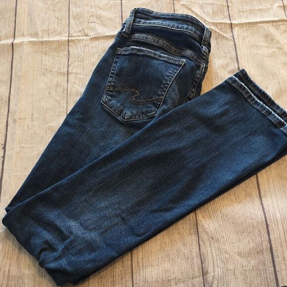 Silver Jeans Denim - Silver Jeans Women's Boot Cut in Deep Blue